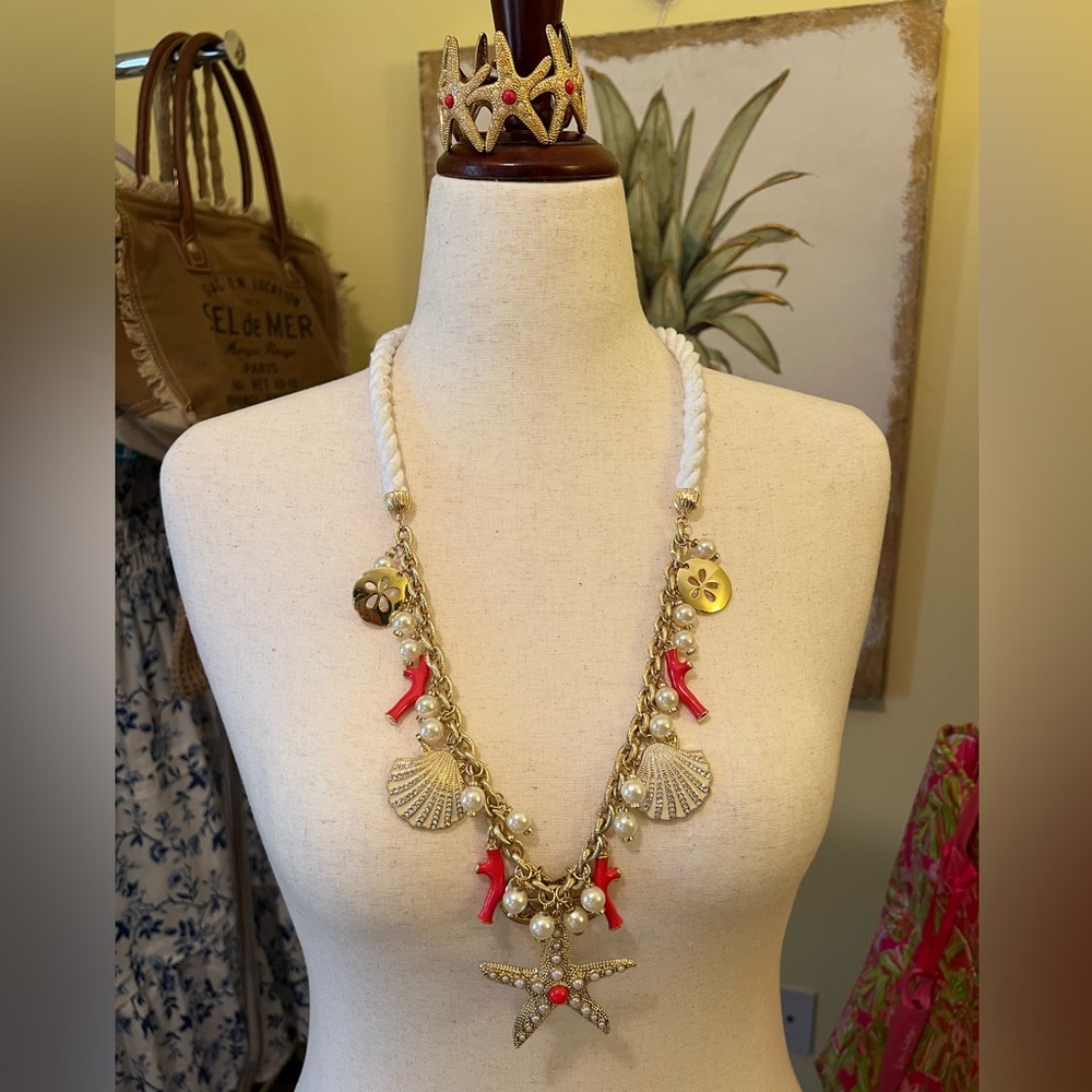 Lilly Pulitzer Gold and Coral Starfish Seashell Necklace and Bracelet Set NWOT - Picture 2 of 16
